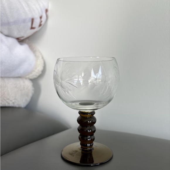 German Roemer Etched Glassware Grapes Pattern Set of 3 Crystal Glass - Picture 5 of 6